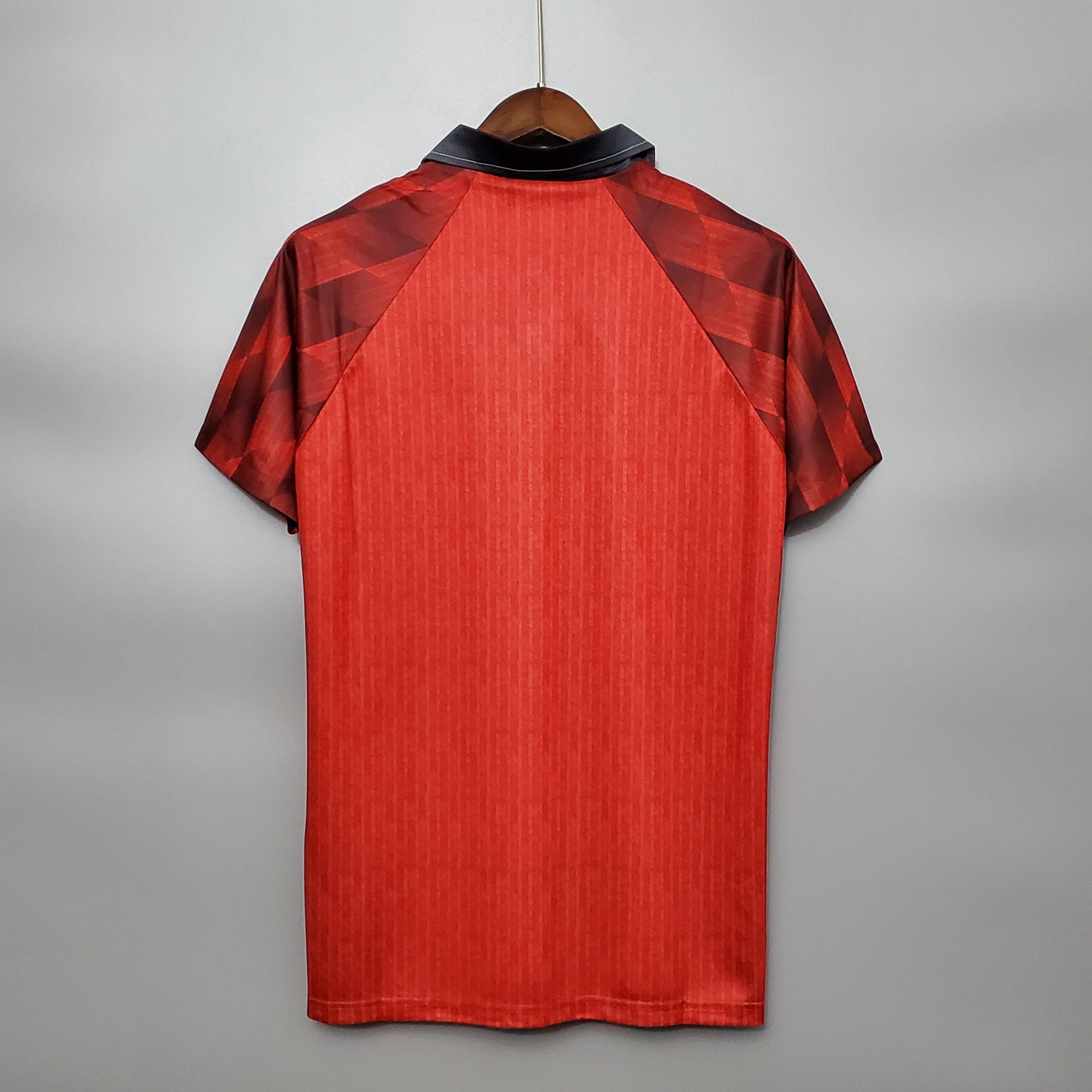 MANCHESTER UNITED I 1996 MAN (RETRO)
