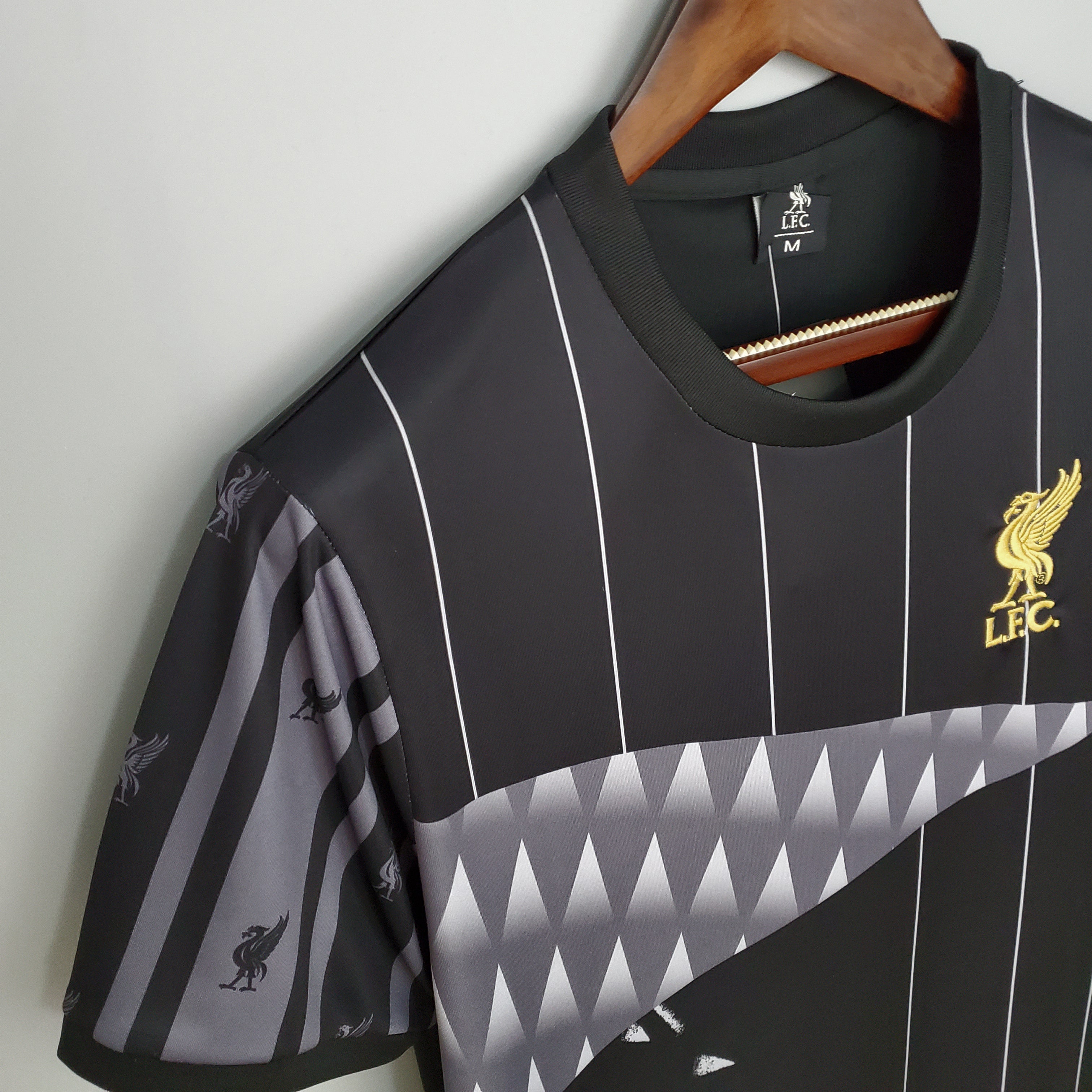 LIVERPOOL I SPECIAL EDITION MAN (RETRO)