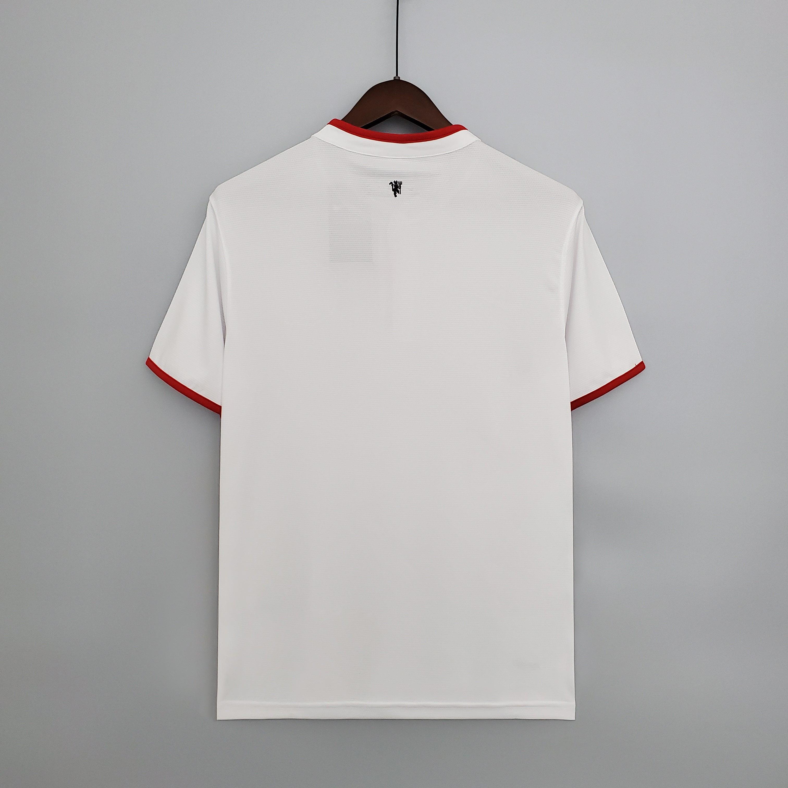 MANCHESTER UNITED II 13/14 MAN (RETRO)