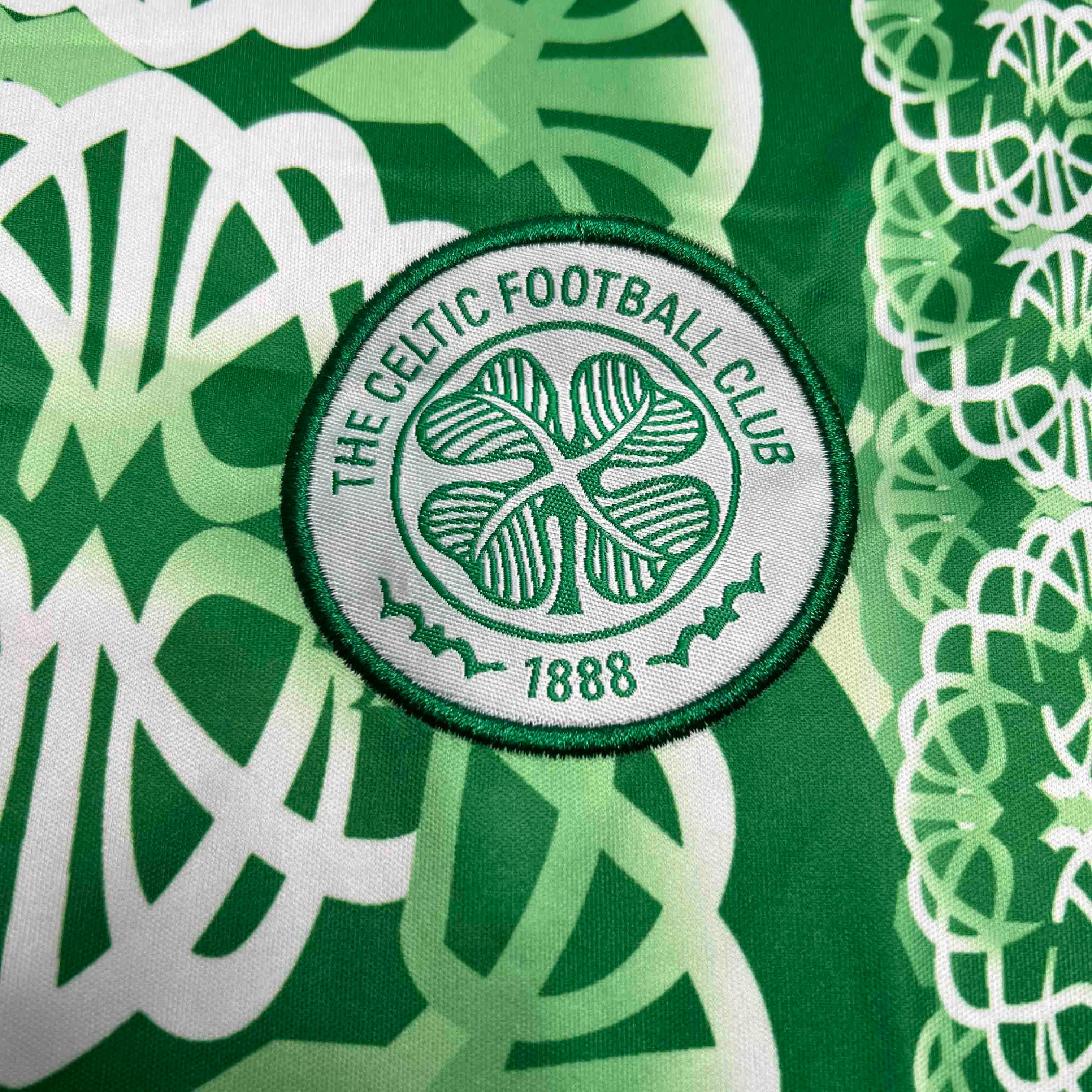 CELTIC 2024/25 PRE-MATCH MAN