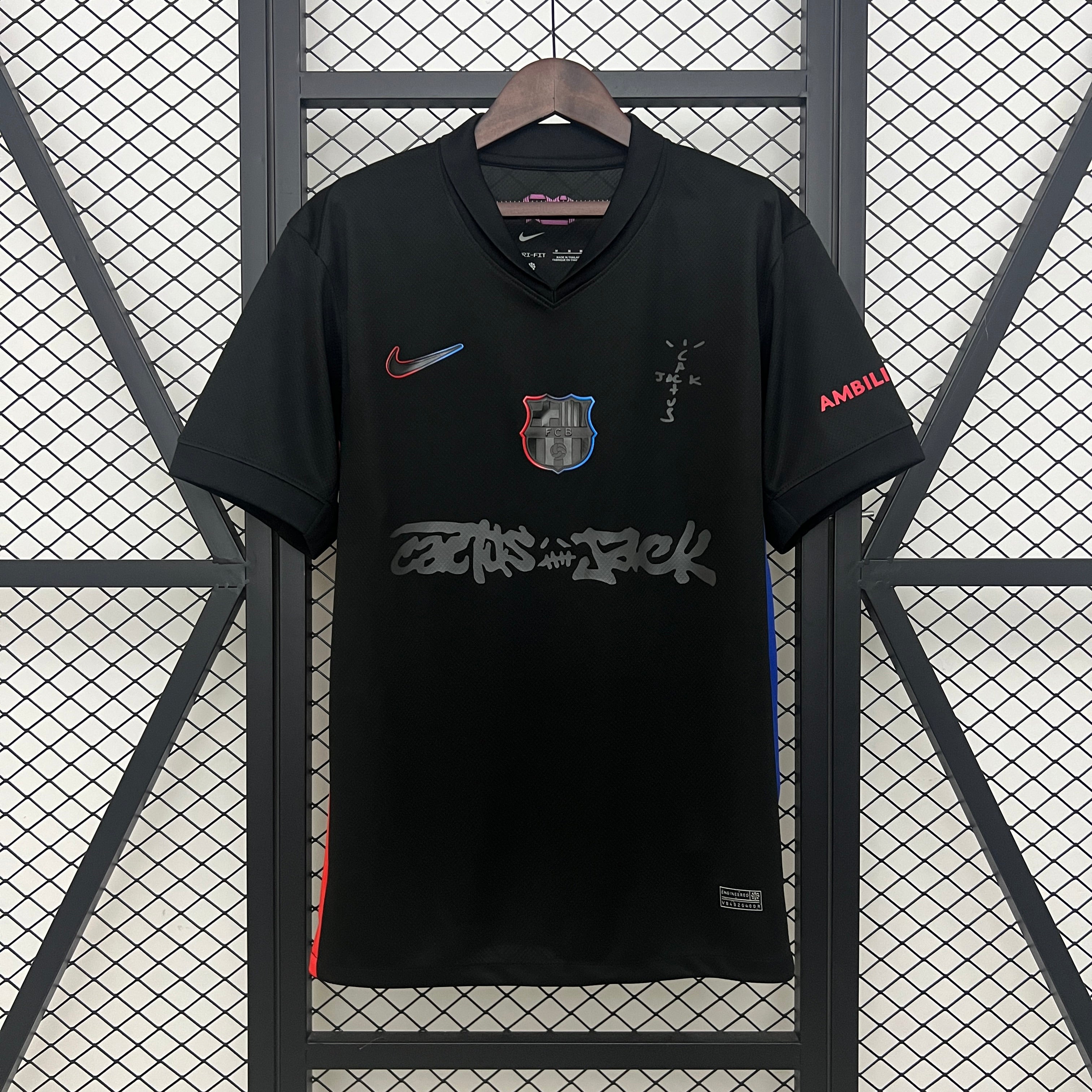 BARCELONA II 24/25 MAN