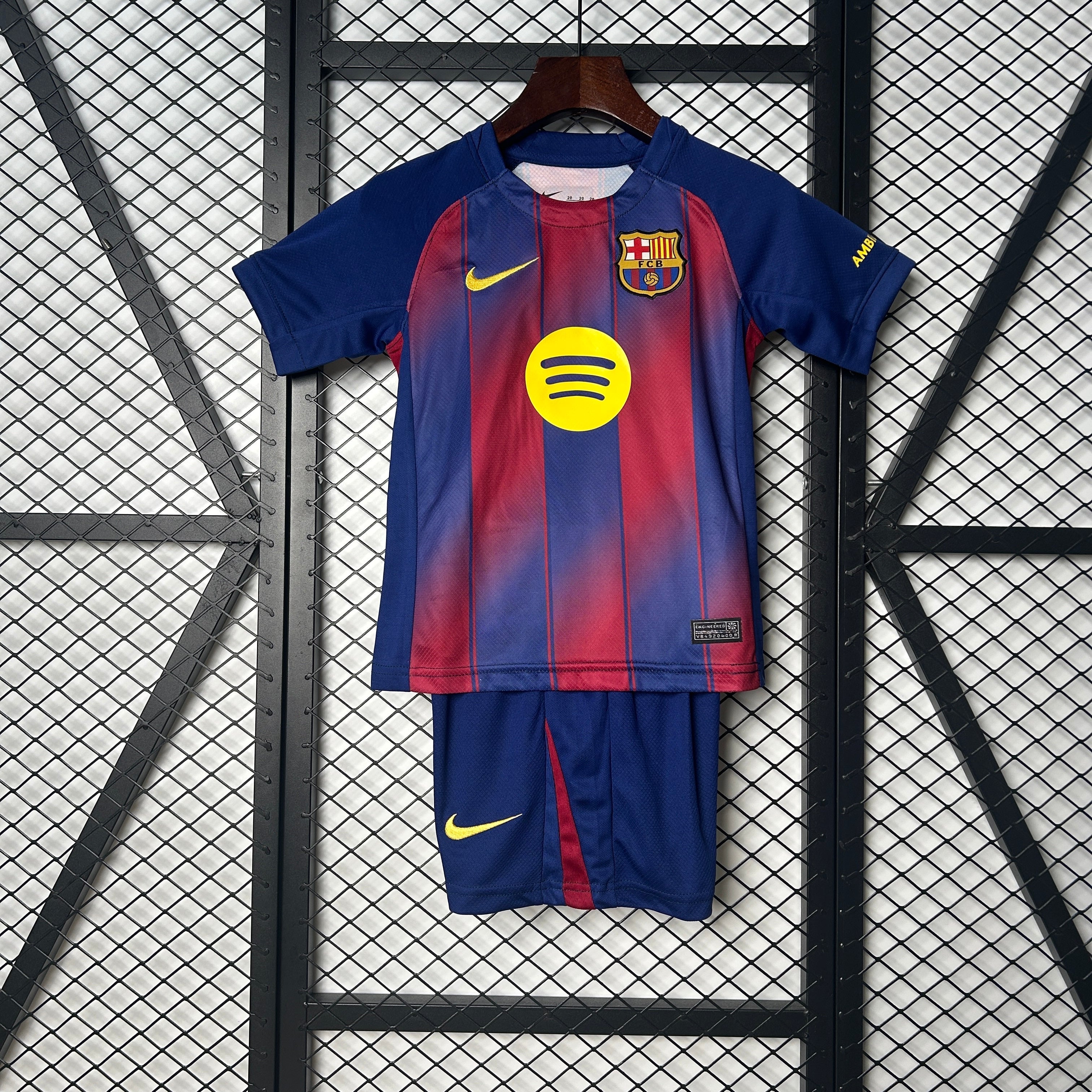 BARCELONA I 25/26 KID SET