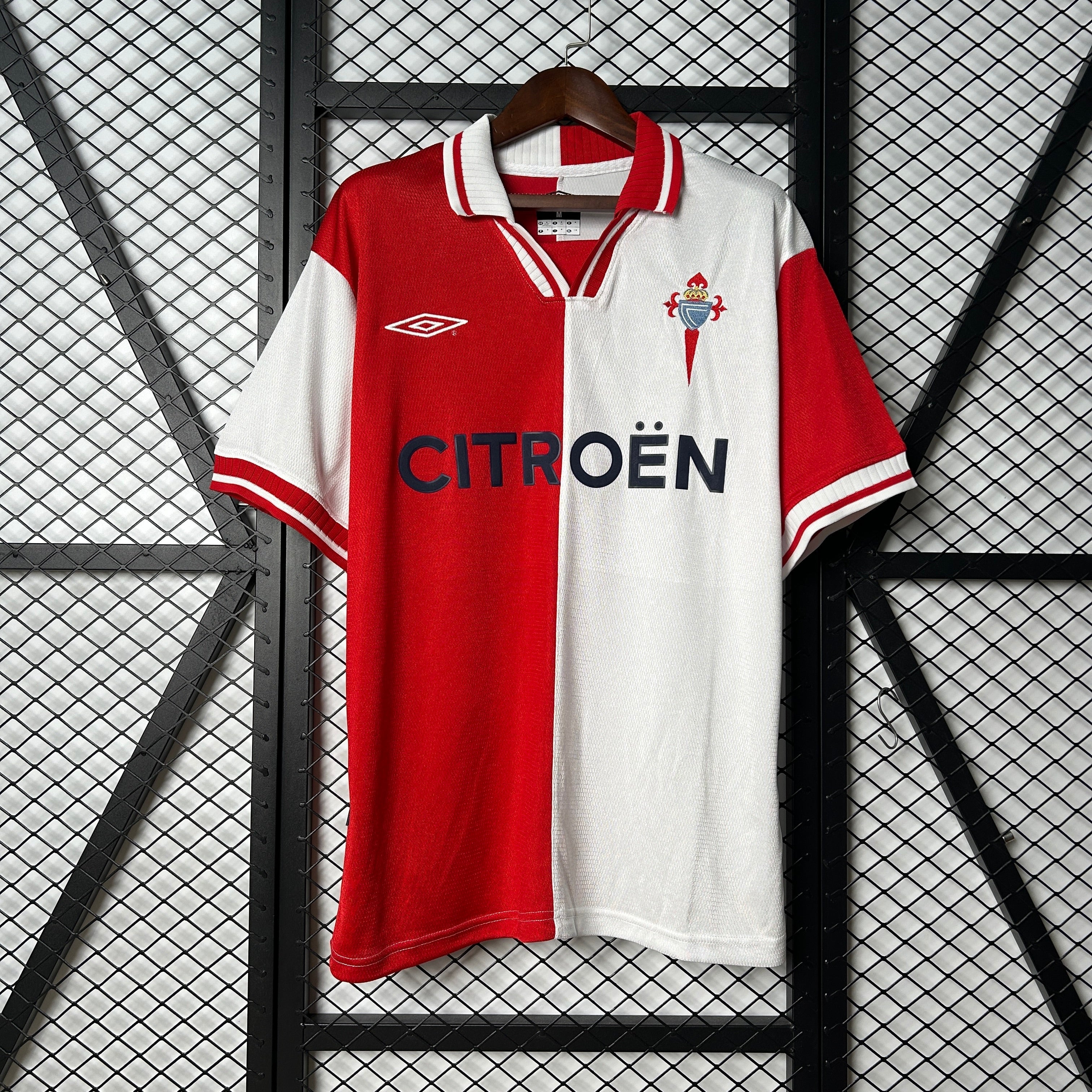 CELTA DE VIGO II 01/02 MAN (RETRO)