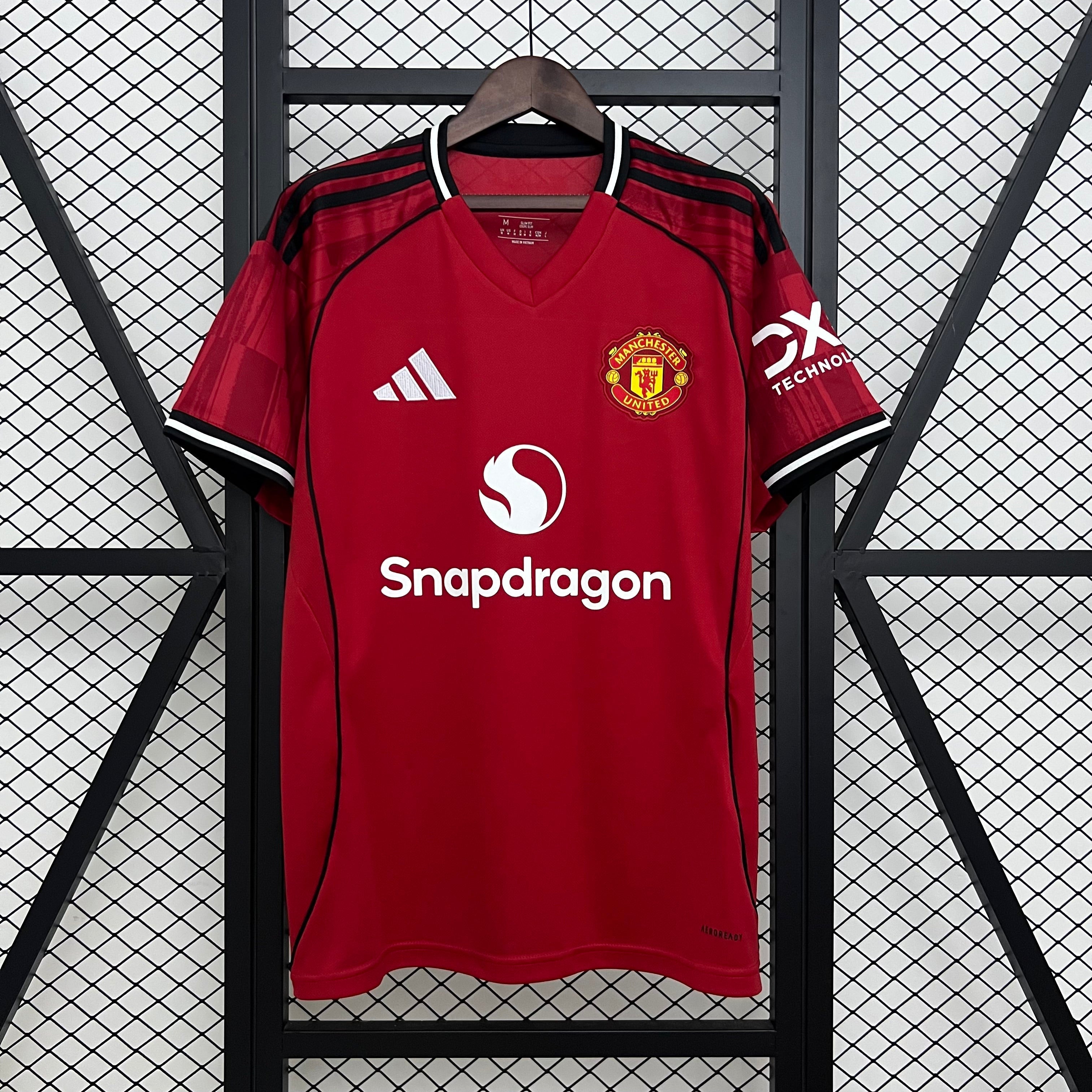 MANCHESTER UNITED I 25/26 MAN