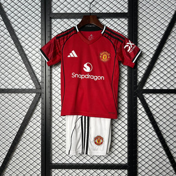 MANCHESTER UNITED I 25/26 KID SET