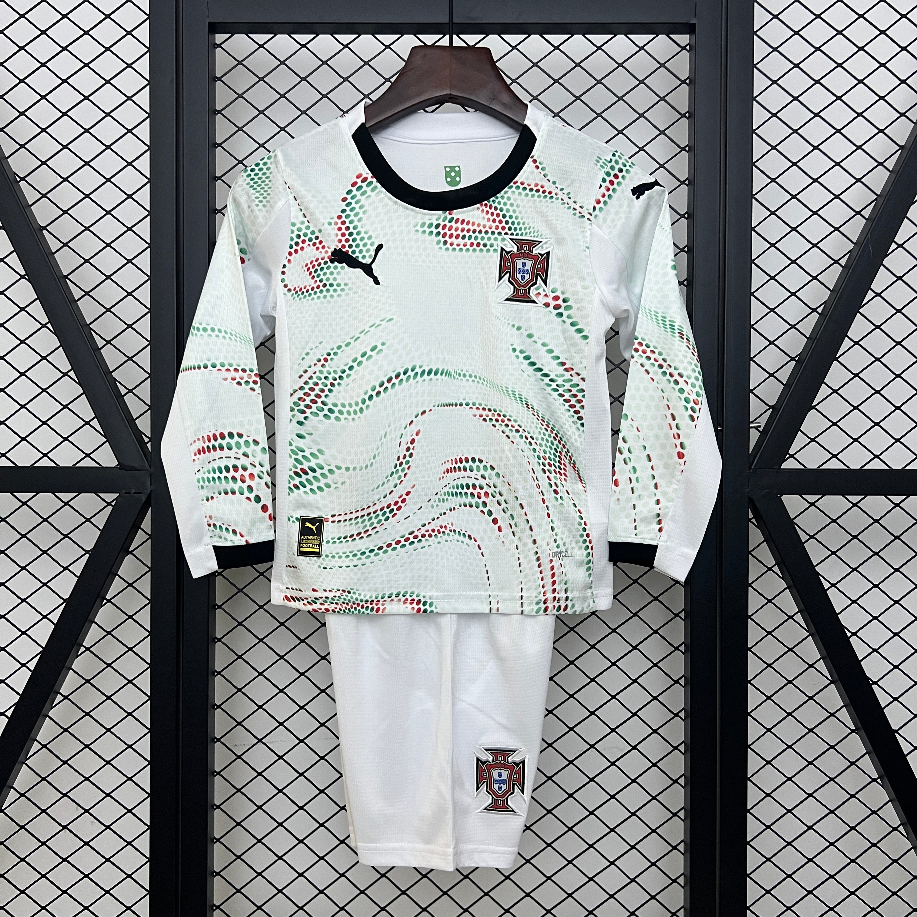 PORTUGAL II 2025 KID SET (LONG SLEEVE)