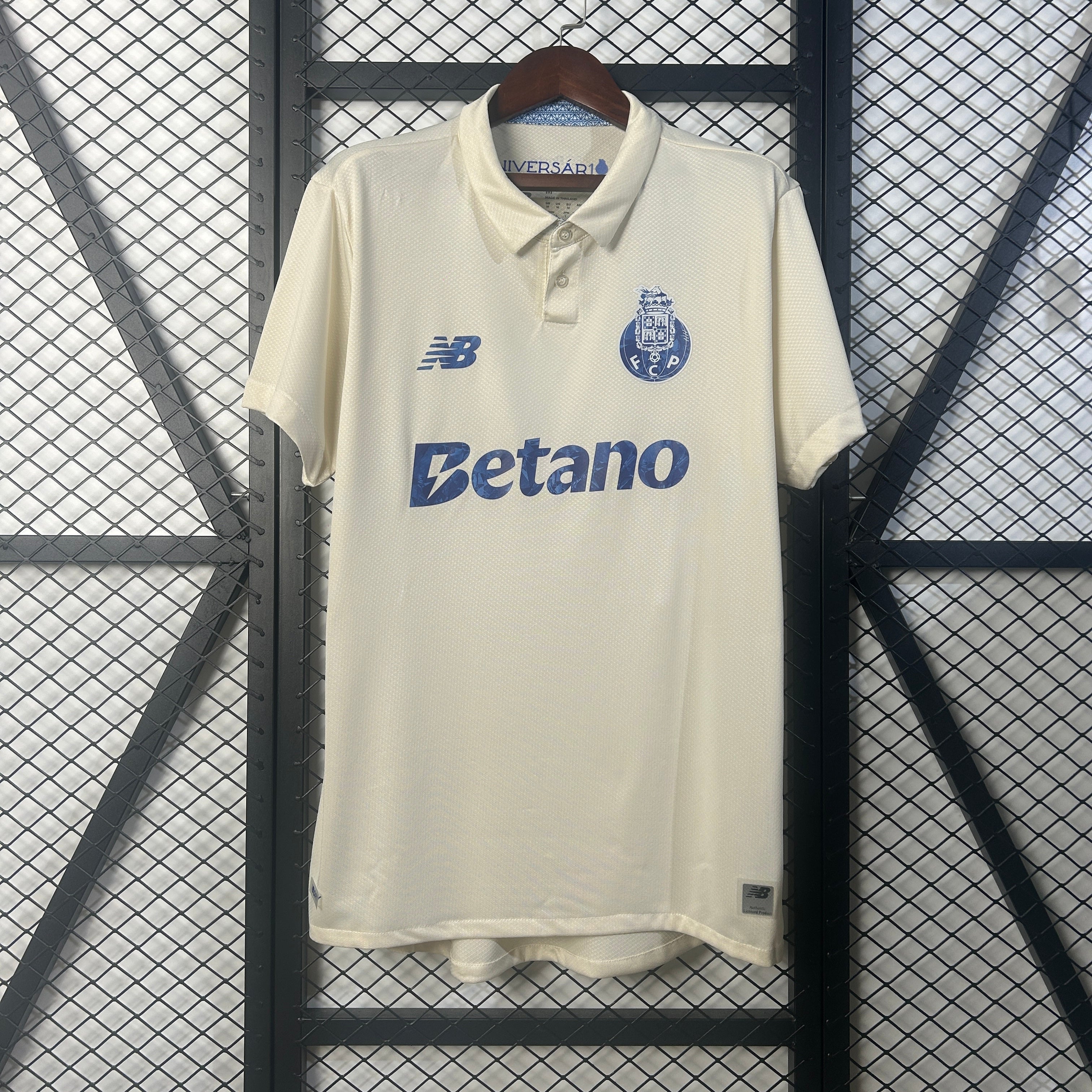 PORTO III 25/26 MAN