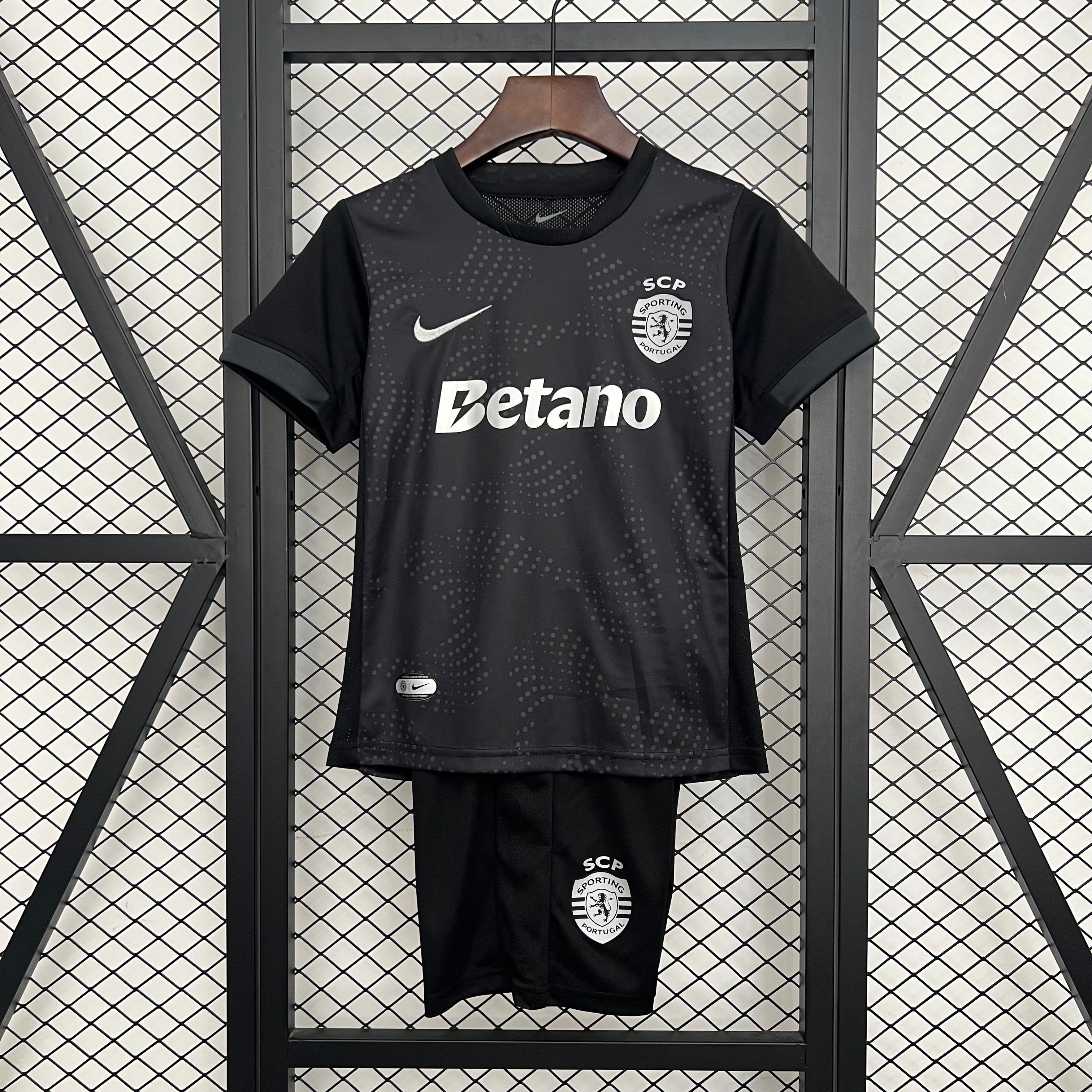 SPORTING LISBON SPECIAL EDITION II 25/26 KID SET