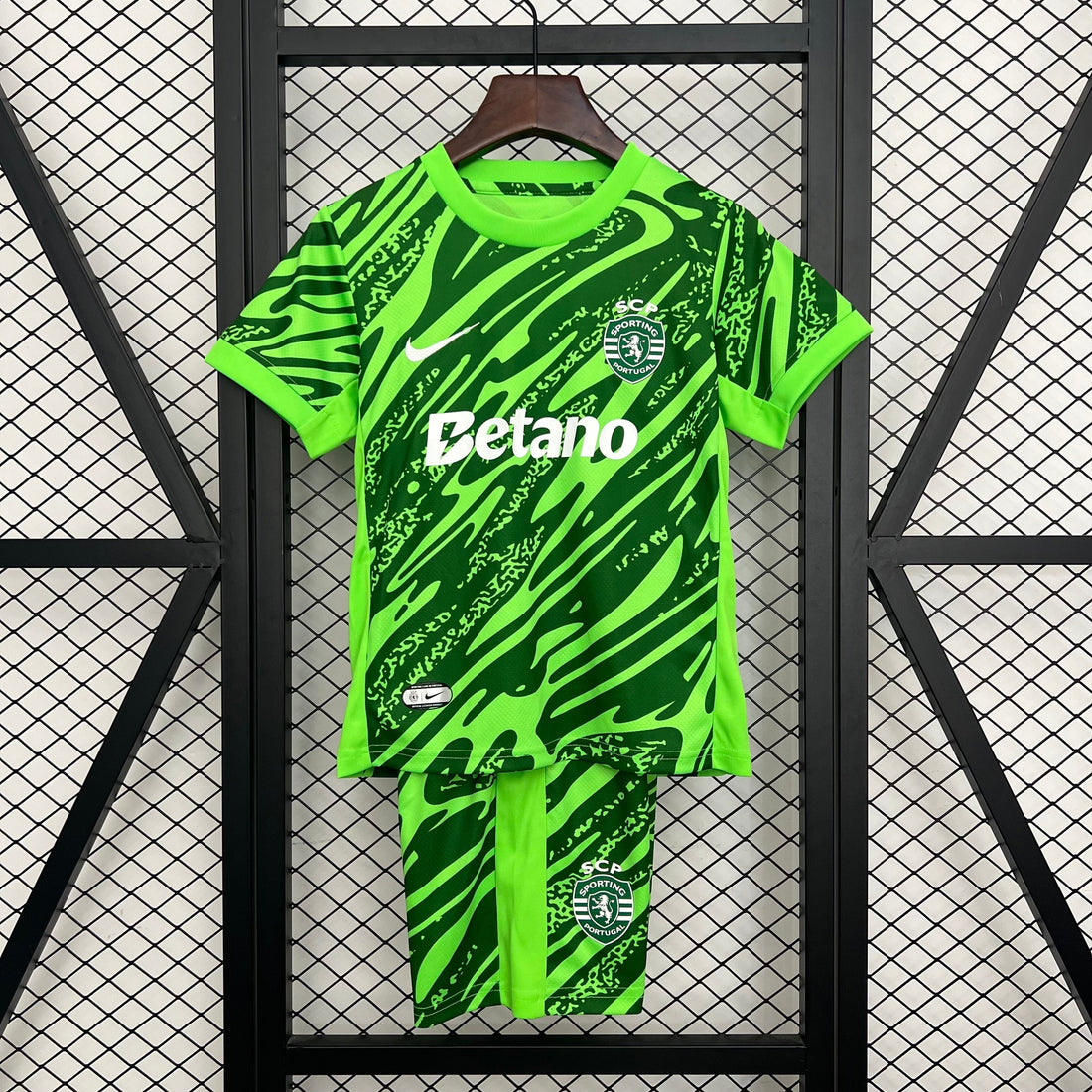 SPORTING LISBON GOALKEEPER II 25/26 KID SET