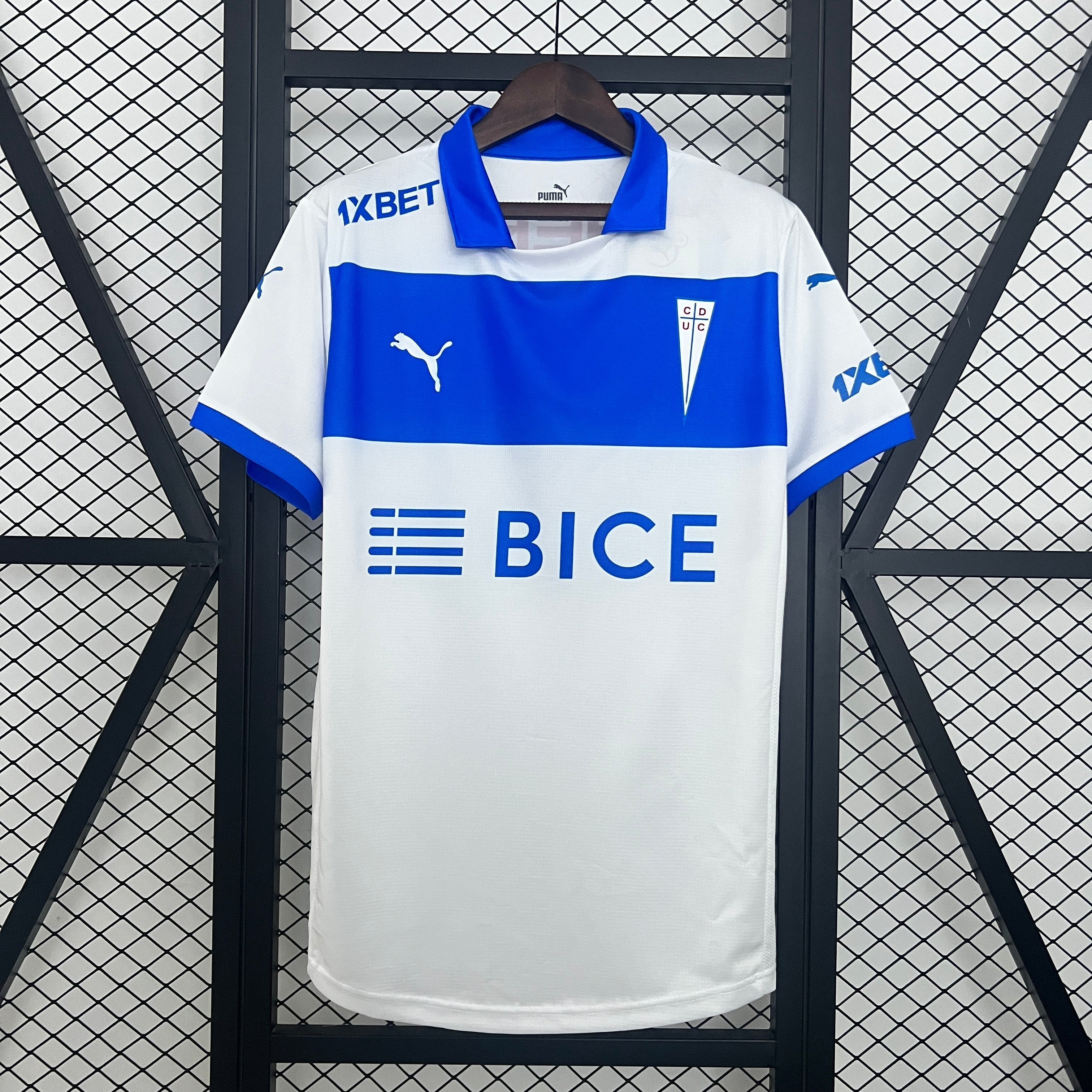 UNIVERSIDAD CATÓLICA I 2025 MAN